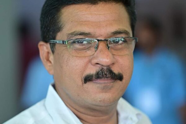 പ്രകടനങ്ങൾക്കും പ്രതിഷേധങ്ങൾക്കും വിലയിടാനുള്ള തീരുമാനം ഫാസിസ്റ്റ് വാഴ്ച്ച; എസ്ഡിപിഐ സംസ്ഥാന ജനറൽ സെക്രട്ടറി റോയ് അറയ്ക്കൽ