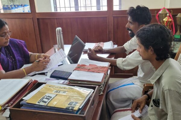 കിളിമാനൂർ ഗവൺമെന്റ് ഠൗൺ യുപിഎസ് സ്കൂൾ ബസ്സ് പൊളിച്ചു വിറ്റതിലെ അഴിമതി അന്വേഷിക്കുക; എഐഎസ്എഫ്