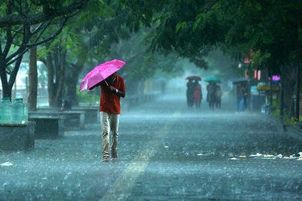 ബംഗാള് ഉള്ക്കടലില് ന്യൂനമര്ദ്ദത്തിന് സാധ്യത; സംസ്ഥാനത്ത് നാലുദിവസം ഇടിമിന്നലോട് കൂടിയ മഴ
