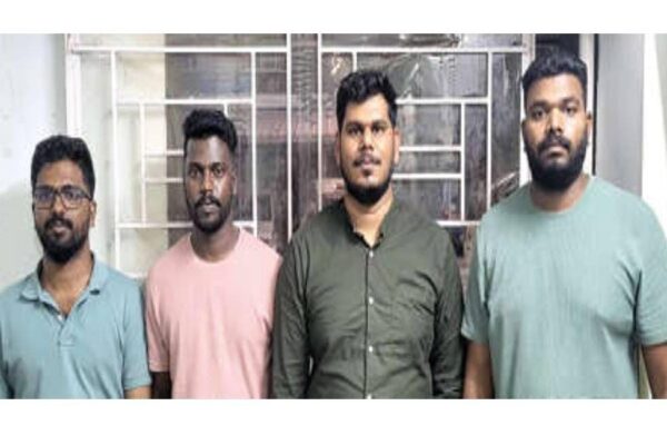 ഓൺലൈൻ ട്രേഡിങ് തട്ടിപ്പ്, നാലുപേർ പിടിയിൽ; 20 മൊബൈൽഫോണുകളും 8.40 ലക്ഷവും പിടിച്ചെടുത്തു