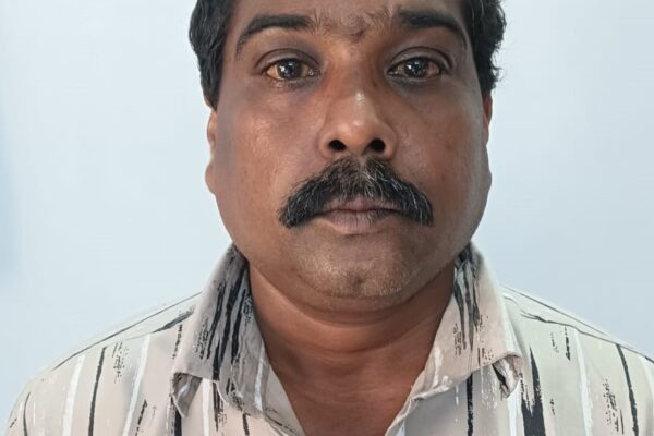 പ്രായപൂർത്തിയാകാത്ത പെൺകുട്ടിയോട് ബസ്സിനുള്ളിൽ വച്ച് ലൈംഗികാതിക്രമം; 44 കാരൻ അറസ്റ്റിൽ
