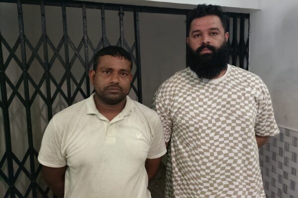 ഓൺലൈൻ ലോൺ തട്ടിപ്പ് : വീട്ടമ്മയിൽ നിന്നും 2 ലക്ഷം തട്ടിയ കേസിൽ യുവാക്കൾ അറസ്റ്റിൽ.