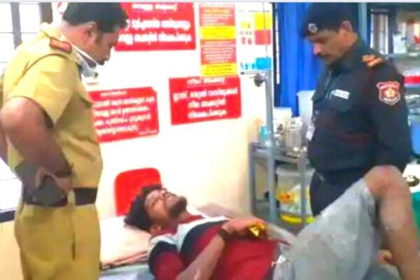 യുവാവിനെ തട്ടിക്കൊണ്ടു പോയി; മര്ദിച്ച് അവശനാക്കി റോഡില് തള്ളി; ഗുണ്ടാസംഘം രക്ഷപ്പെട്ടത് പോലീസ് വാഹനം ഇടിച്ചുമാറ്റി