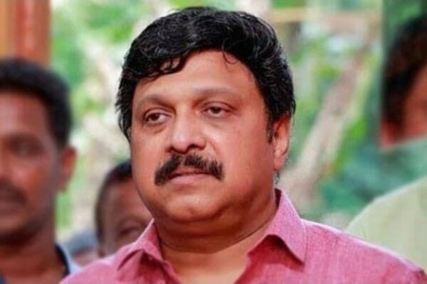 കണ്ടാല് കീറിക്കളയണം, എന്റെ പടവും വേണ്ട; കെഎസ്ആര്ടിസി ഡിപ്പോകളിലും ബസുകളിലും പോസ്റ്ററുകള് വേണ്ട; ഗണേഷ്കുമാര്