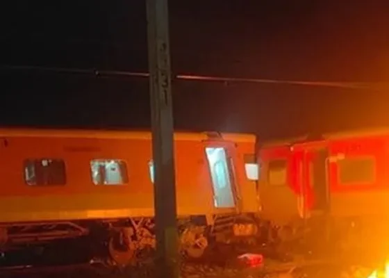 തമിഴ്നാട്ടില് ട്രെയിനുകള് കൂട്ടിയിടിച്ച് അപകടം