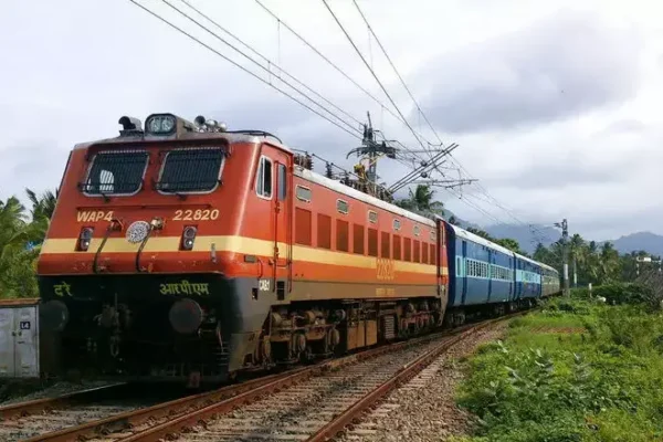 കേരളത്തിലെ ട്രെയിനുകള്ക്ക് ജൂണ് 15 മുതല് സമയമാറ്റം; നേത്രാവതി ഉള്പ്പടെയുള്ള ട്രെയിനുകളുടെ സമയത്തില് മാറ്റം