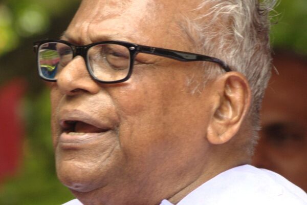 വി എസ് അച്യുതാനന്ദൻ വിടവാങ്ങി